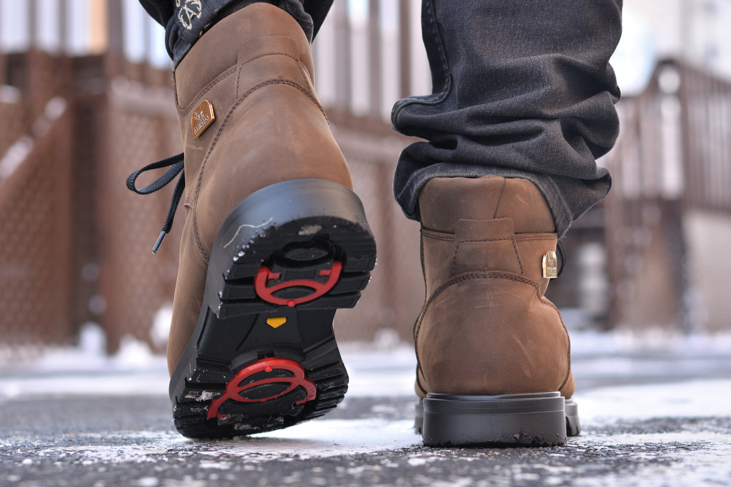 Menutan - Bottes à crampon pour homme en cuir nubuck