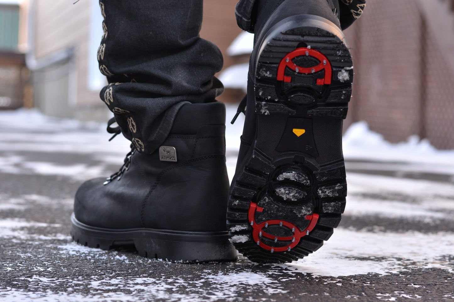 Menutan - Bottes à crampon pour homme en cuir nubuck