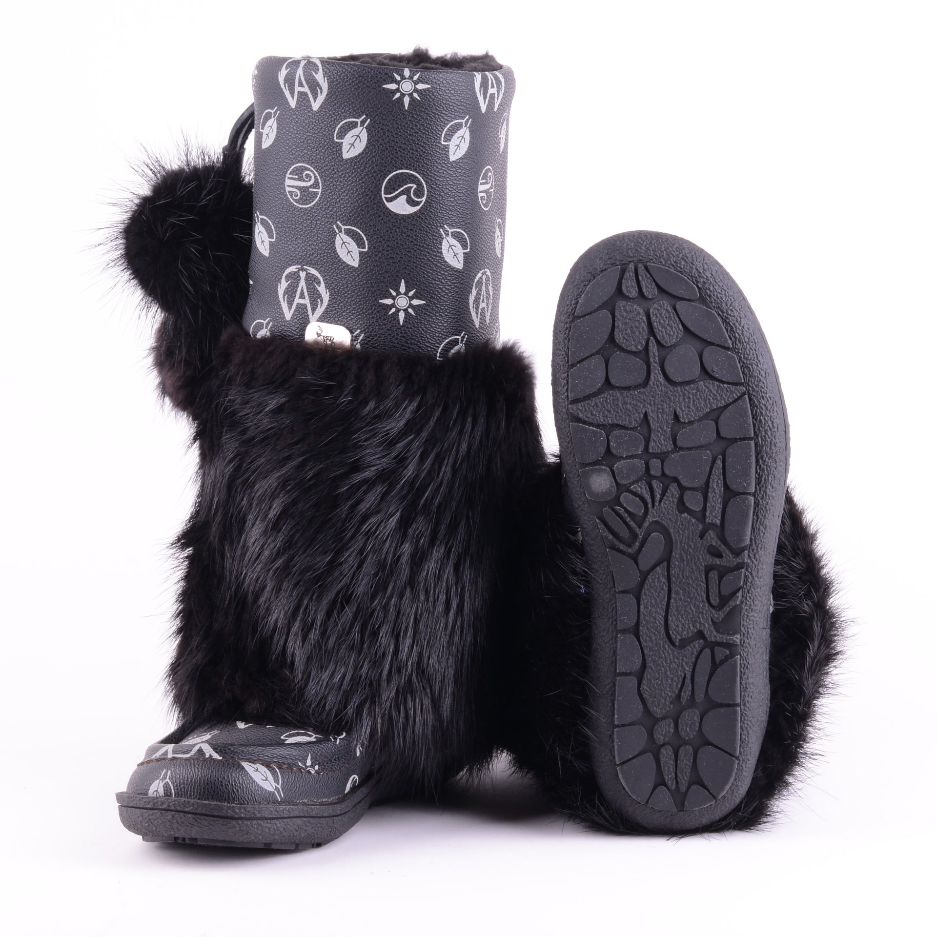 LUNA EN CASTOR NOIR — Le mukluk signature, entre éthique et tradition